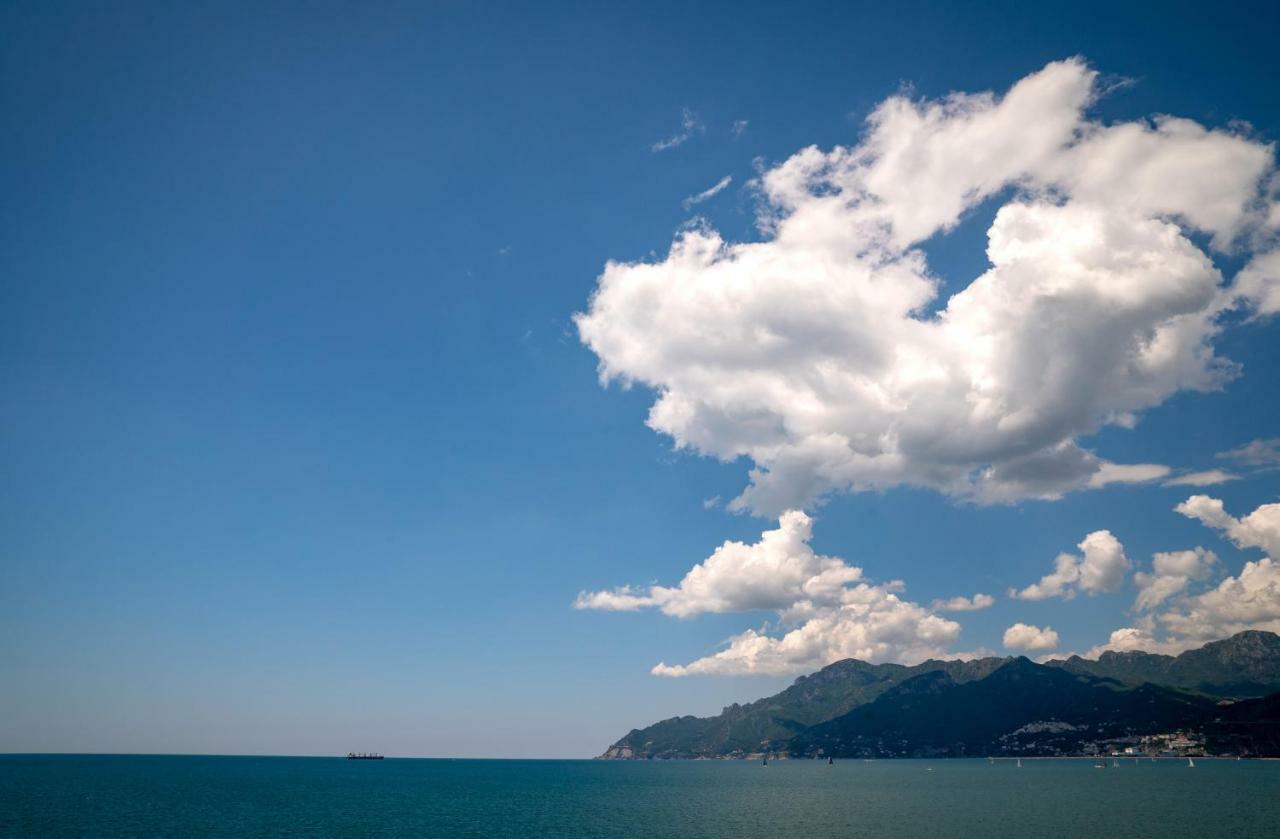 Sea Window Room Σαλέρνο Εξωτερικό φωτογραφία