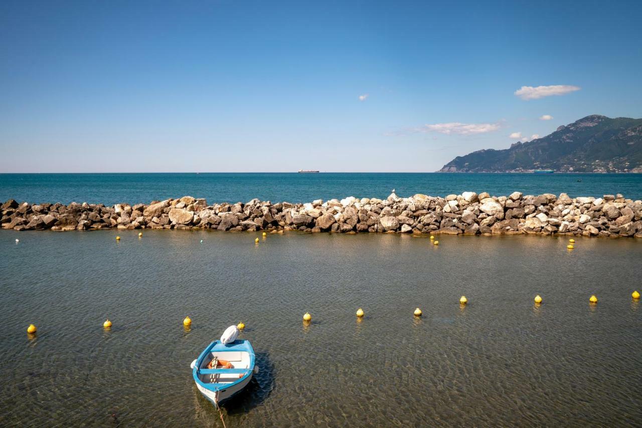 Sea Window Room Σαλέρνο Εξωτερικό φωτογραφία