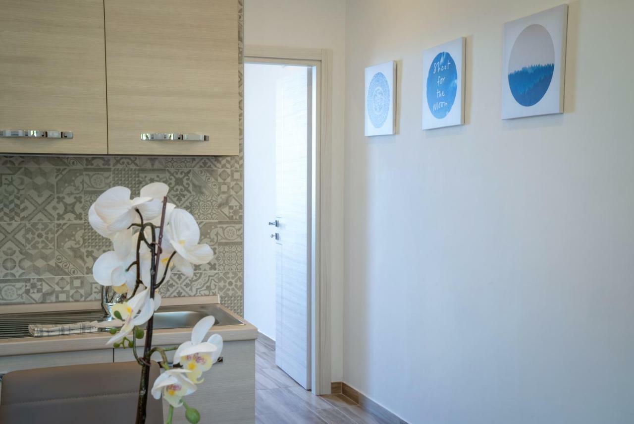 Sea Window Room Σαλέρνο Εξωτερικό φωτογραφία